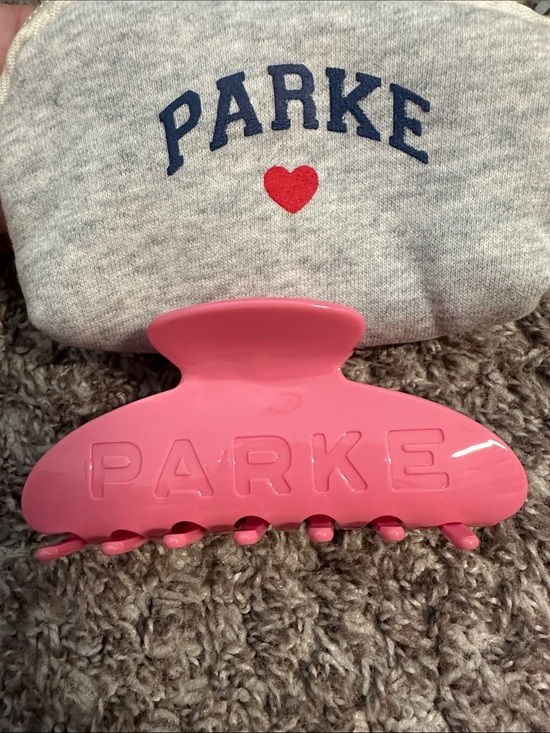 Parke Accessories - PARKE Pink Hair Claw Clip - Compact Grip for Women